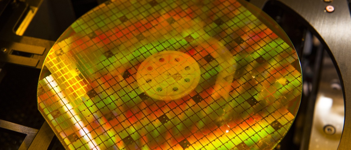 Die Studie zur Verteilung des elektrischen Widerstands in 4H-SiC-Kristallen vom n-Typ